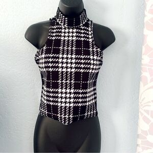 SHEIN Black & White Plaid Mock Neck Crop Tank Top Size Small
